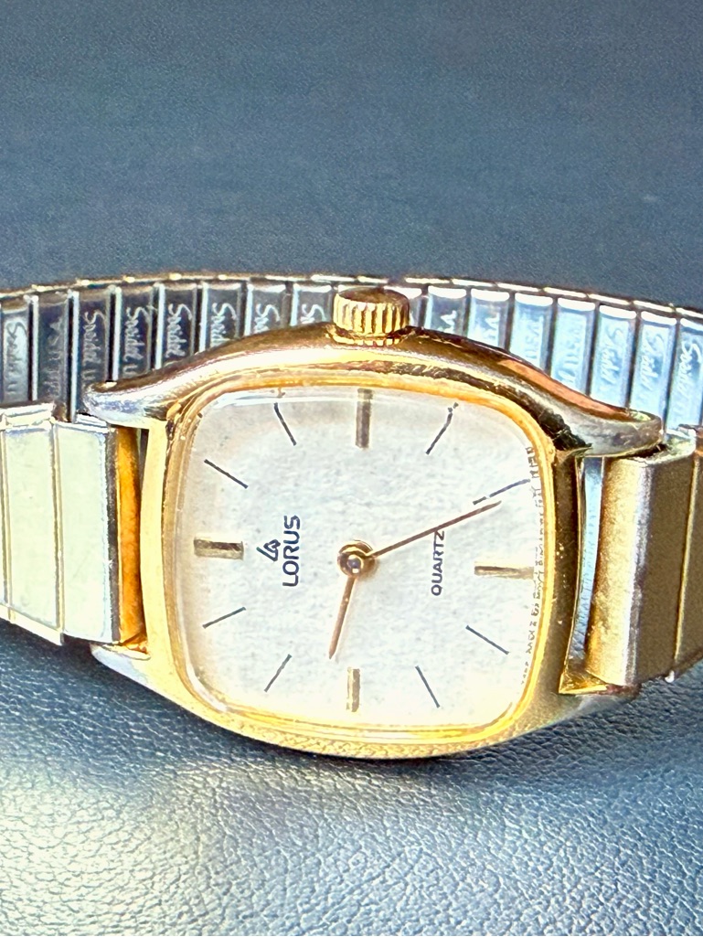 Vtg Ladies Lorus Watch